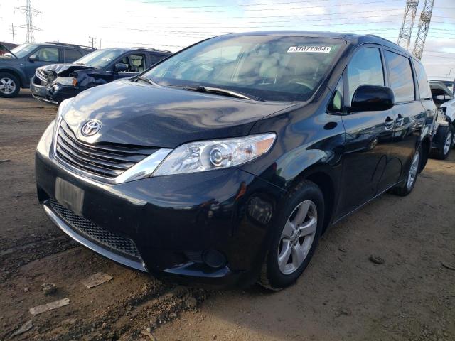 2013 TOYOTA SIENNA LE, 