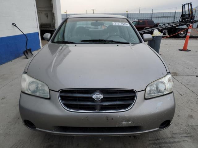 JN1CA31DX1T803429 - 2001 NISSAN MAXIMA GXE SILVER photo 5