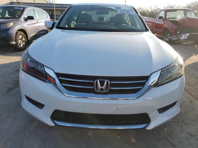 1HGCR2F31FA240842 - 2015 HONDA ACCORD LX WHITE photo 5