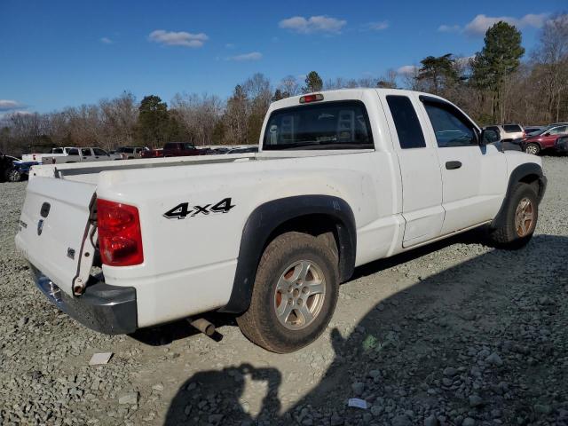 1D7HW42N56S704750 - 2006 DODGE DAKOTA SLT WHITE photo 3