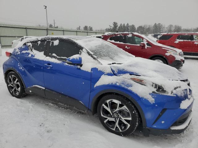 NMTKHMBX0JR009880 - 2018 TOYOTA C-HR XLE BLUE photo 4