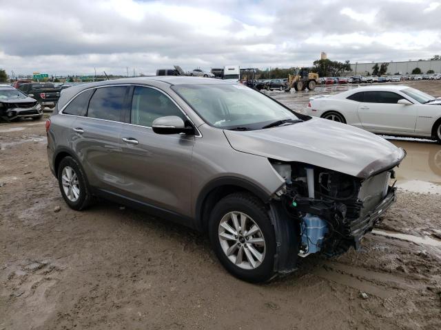 5XYPG4A31KG538830 - 2019 KIA SORENTO L TAN photo 4