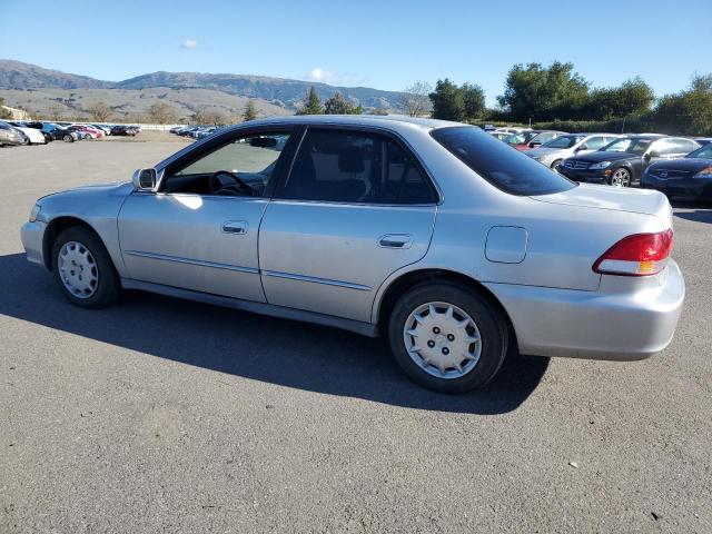 1HGCG66592A066009 - 2002 HONDA ACCORD LX GRAY photo 2