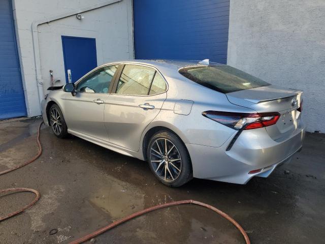 4T1G11AK3PU166027 - 2023 TOYOTA CAMRY SE NIGHT SHADE SILVER photo 2