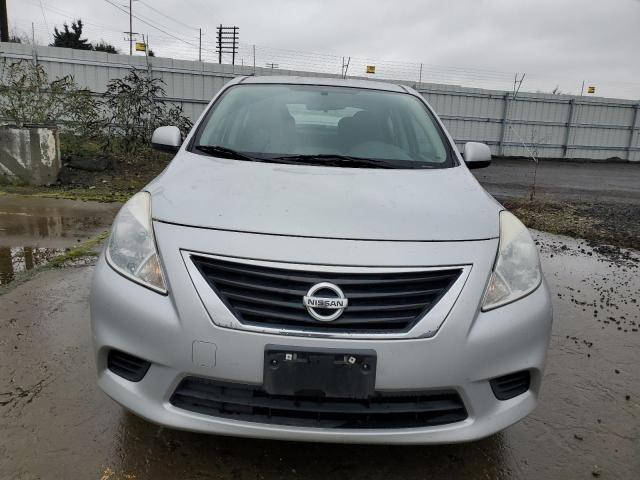 3N1CN7AP6EK454761 - 2014 NISSAN VERSA S SILVER photo 5