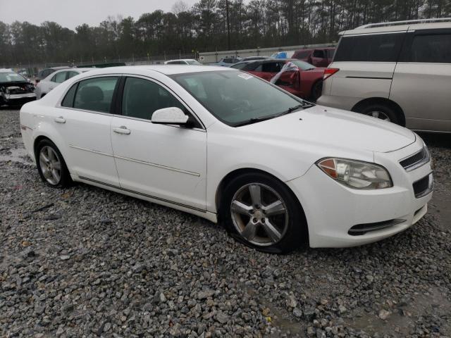 1G1ZD5EU0BF201944 - 2011 CHEVROLET MALIBU 2LT WHITE photo 4