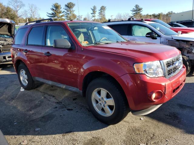 1FMCU9D73CKB83881 - 2012 FORD ESCAPE XLT RED photo 4