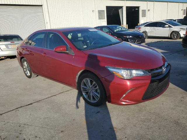 4T1BF1FK6GU531577 - 2016 TOYOTA CAMRY LE RED photo 4