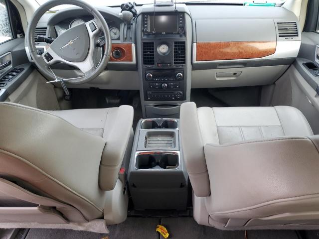 2A8HR54P18R105931 - 2008 CHRYSLER TOWN & COU TOURING BLACK photo 8