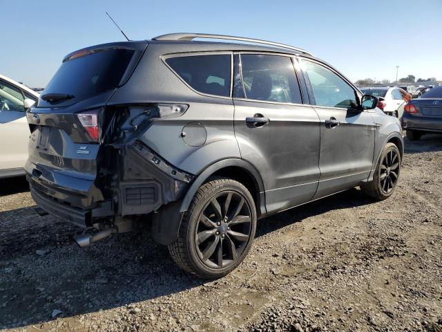 1FMCU0GD6JUA24836 - 2018 FORD ESCAPE SE GRAY photo 3