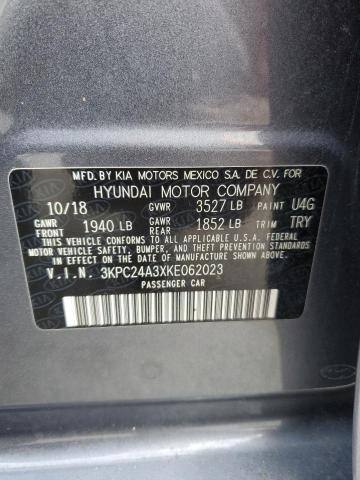 3KPC24A3XKE062023 - 2019 HYUNDAI ACCENT SE GRAY photo 12