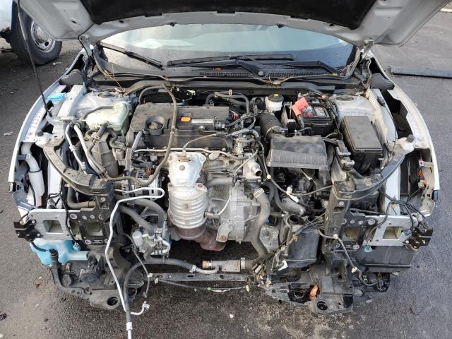 2HGFC2F51JH592328 - 2018 HONDA CIVIC LX SILVER photo 11