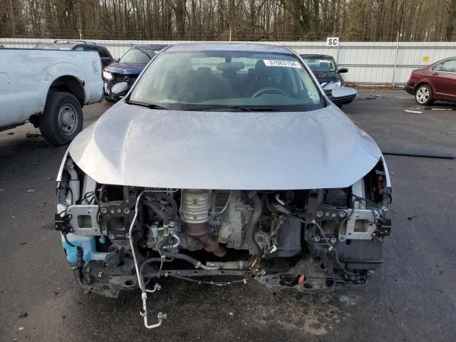 2HGFC2F51JH592328 - 2018 HONDA CIVIC LX SILVER photo 5