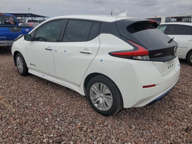 1N4AZ1CP9JC315524 - 2018 NISSAN LEAF S WHITE photo 2