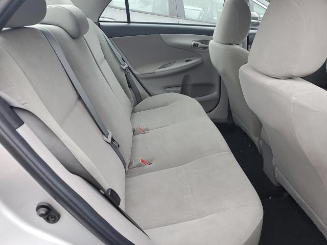 5YFBU4EE1CP064468 - 2012 TOYOTA COROLLA BASE SILVER photo 10