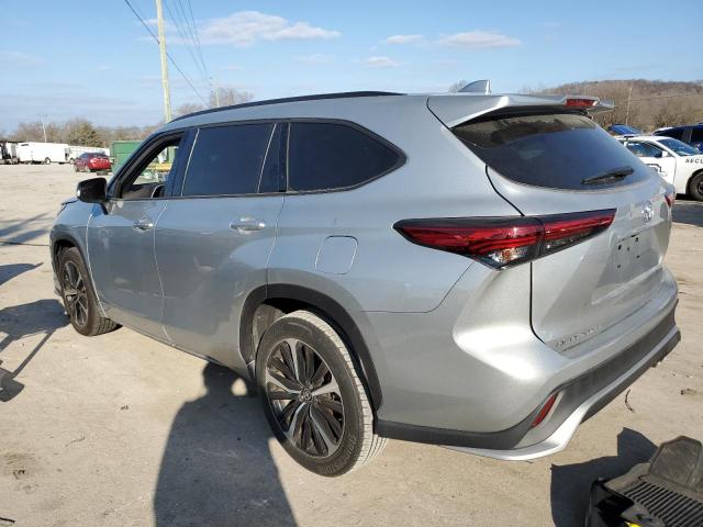 5TDLZRAH0MS057457 - 2021 TOYOTA HIGHLANDER XSE SILVER photo 2