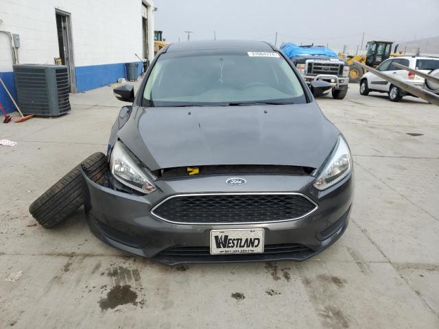 1FADP3F22GL372526 - 2016 FORD FOCUS SE GRAY photo 5