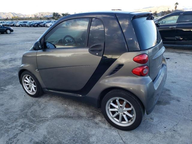 WMEEJ31X98K109929 - 2008 SMART FORTWO PURE GRAY photo 2