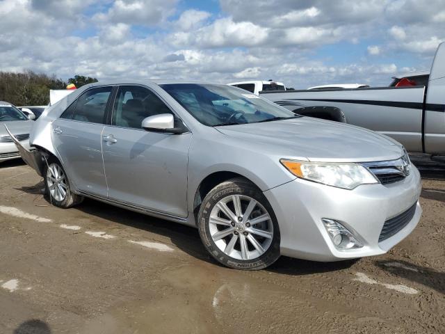 4T1BF1FK3CU030429 - 2012 TOYOTA CAMRY BASE SILVER photo 4