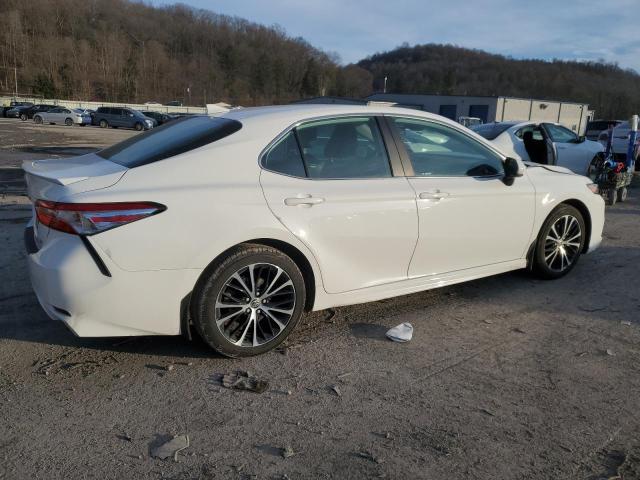 4T1G11AK7LU980224 - 2020 TOYOTA CAMRY SE WHITE photo 3