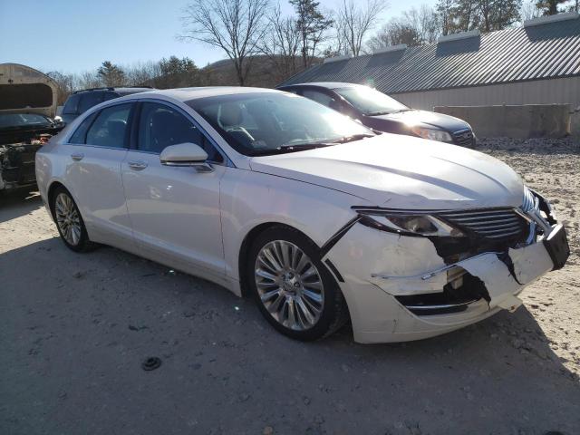 3LN6L2J95GR634260 - 2016 LINCOLN MKZ WHITE photo 4