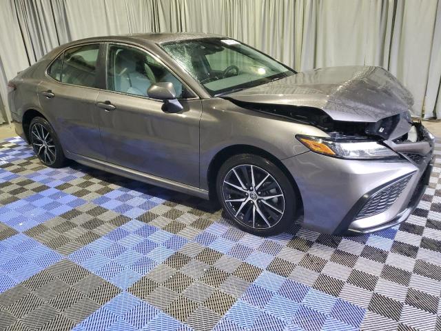 4T1G11AK6NU712056 - 2022 TOYOTA CAMRY SE GRAY photo 4