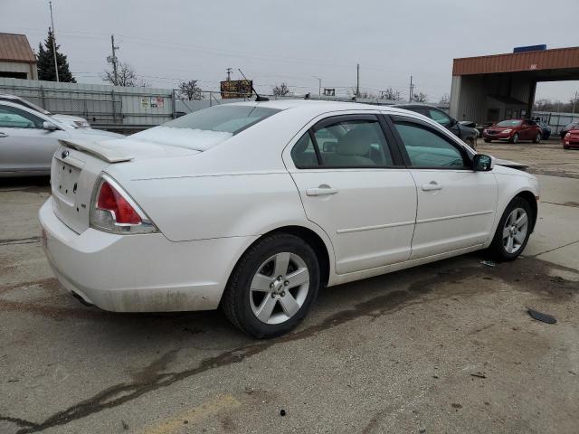 3FAHP07Z79R211587 - 2009 FORD FUSION SE WHITE photo 3