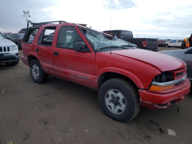 1GNDT13W42K228712 - 2002 CHEVROLET BLAZER RED photo 4