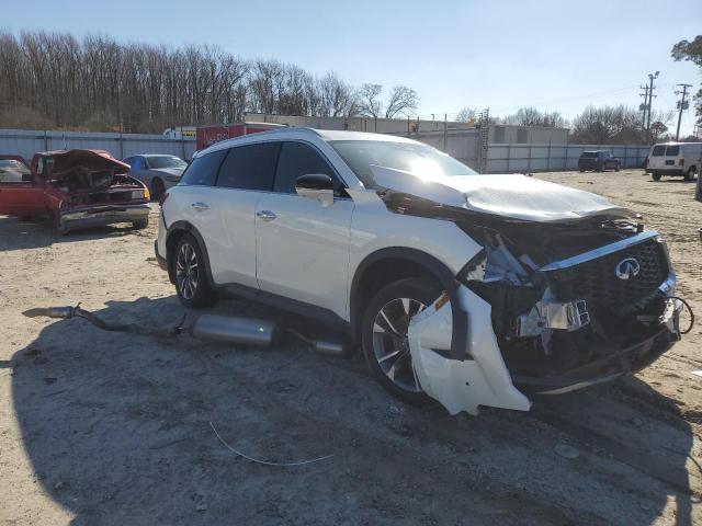 5N1DL1FS7NC343932 - 2022 INFINITI QX60 LUXE WHITE photo 4