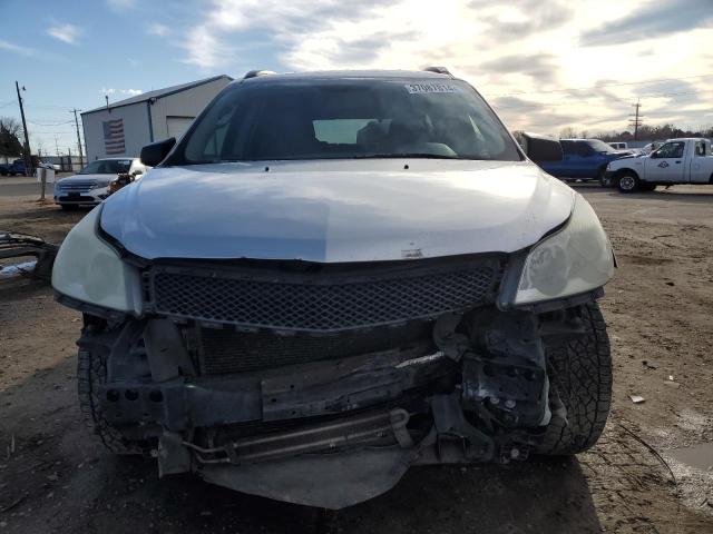 1GNKVFED8BJ215431 - 2011 CHEVROLET TRAVERSE LS SILVER photo 5