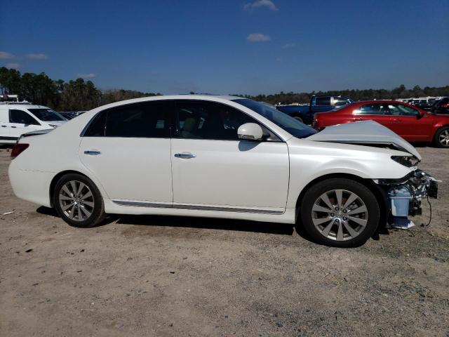 4T1BK3DB0BU385700 - 2011 TOYOTA AVALON BASE WHITE photo 4