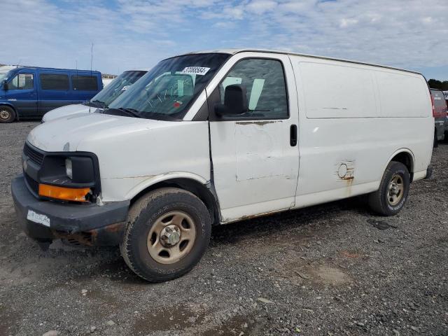 1GCFG15X361147725 - 2006 CHEVROLET EXPRESS G1 WHITE photo 1