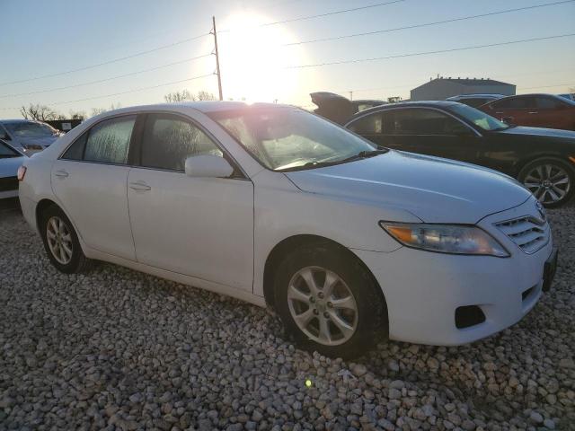 4T1BF3EK9BU657499 - 2011 TOYOTA CAMRY BASE WHITE photo 4