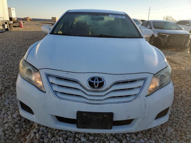 4T1BF3EK9BU657499 - 2011 TOYOTA CAMRY BASE WHITE photo 5