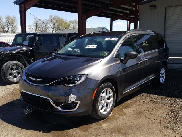 2C4RC1BG6LR116053 - 2020 CHRYSLER PACIFICA TOURING L  photo 2