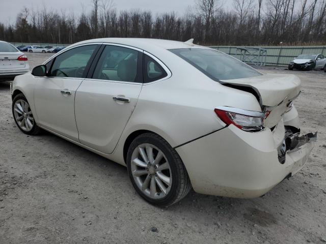 1G4PP5SKXD4253150 - 2013 BUICK VERANO WHITE photo 2