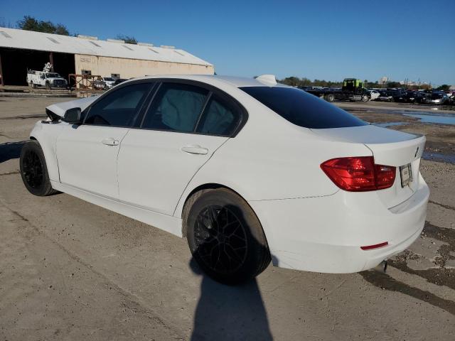 WBA3B1C51EP679938 - 2014 BMW 320 I WHITE photo 2