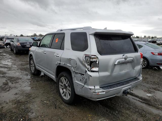 JTEBU5JR9C5091120 - 2012 TOYOTA 4RUNNER SR5 SILVER photo 2