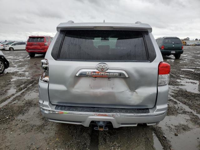 JTEBU5JR9C5091120 - 2012 TOYOTA 4RUNNER SR5 SILVER photo 6