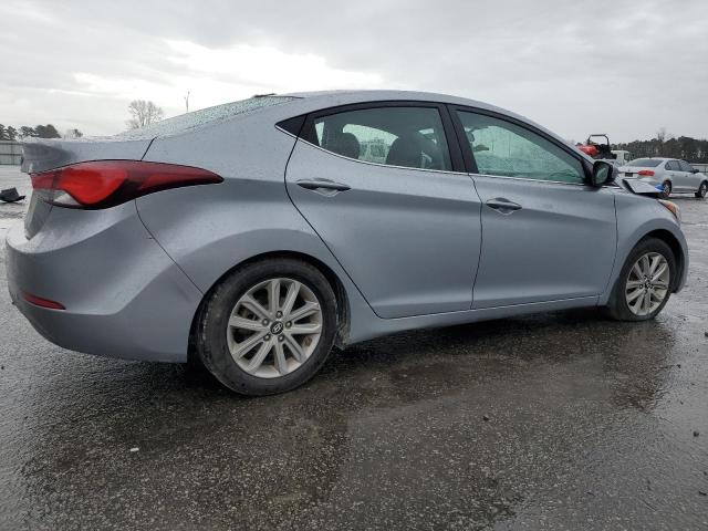 5NPDH4AE7FH575946 - 2015 HYUNDAI ELANTRA SE SILVER photo 3