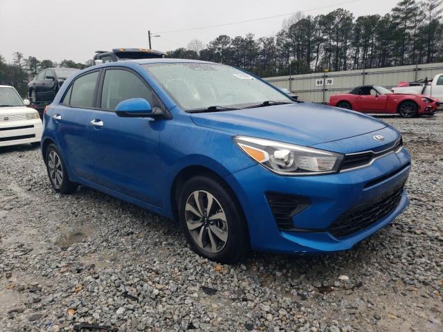 3KPA25AD7ME404794 - 2021 KIA RIO S BLUE photo 4