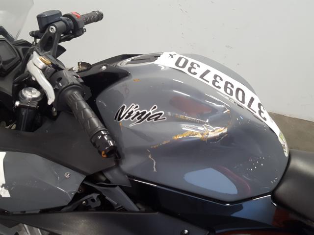 JKAEXEJ14JDA02542 - 2018 KAWASAKI EX650 J  ფოტო 19