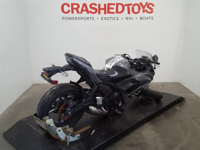 JKAEXEJ14JDA02542 - 2018 KAWASAKI EX650 J  ფოტო 8