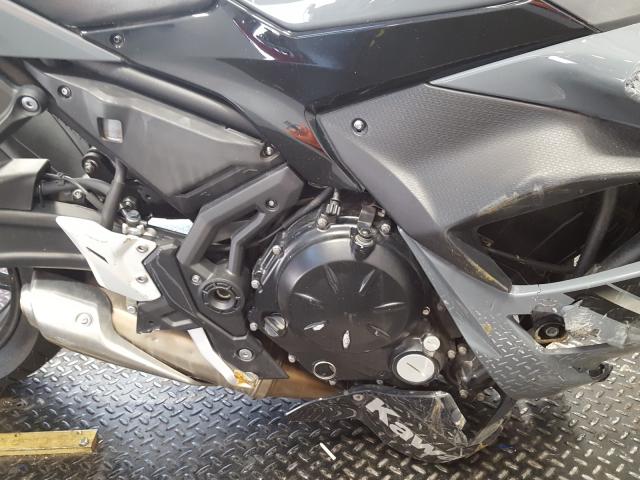 JKAEXEJ14JDA02542 - 2018 KAWASAKI EX650 J  ფოტო 9