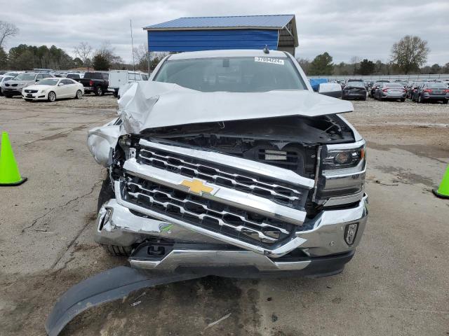 3GCPCSEC9JG597408 - 2018 CHEVROLET SILVERADO C1500 LTZ SILVER photo 5