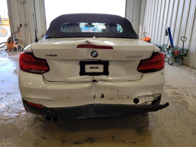 WBA2K1C5XJVD41099 - 2018 BMW 230XI WHITE photo 6