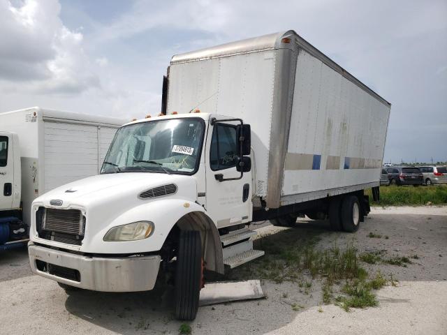 1FVACXAK93HK84985 - 2003 FREIGHTLINER M2 106 MEDIUM DUTY WHITE photo 2