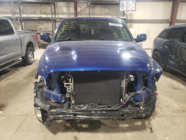 1C6RR7MT5FS556299 - 2015 RAM 1500 SPORT BLUE photo 5