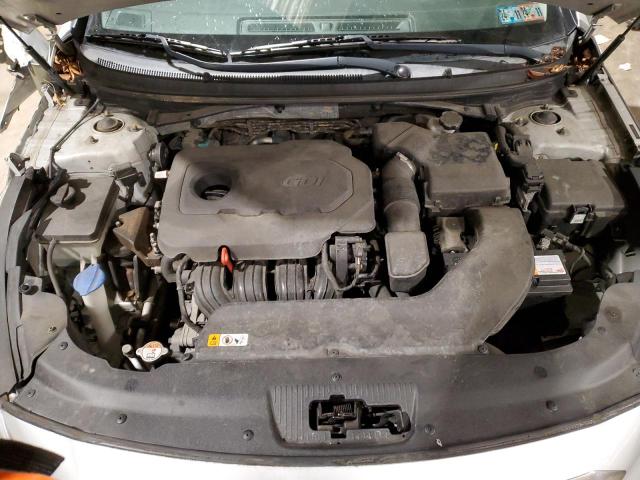 5NPE24AF8FH185095 - 2015 HYUNDAI SONATA SE SILVER photo 11