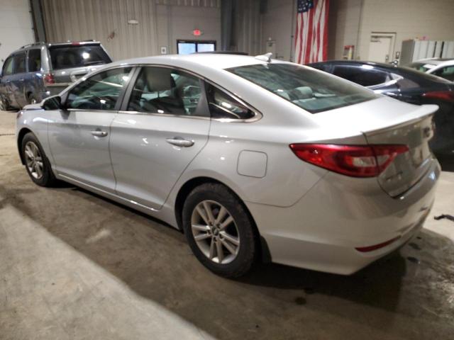 5NPE24AF8FH185095 - 2015 HYUNDAI SONATA SE SILVER photo 2